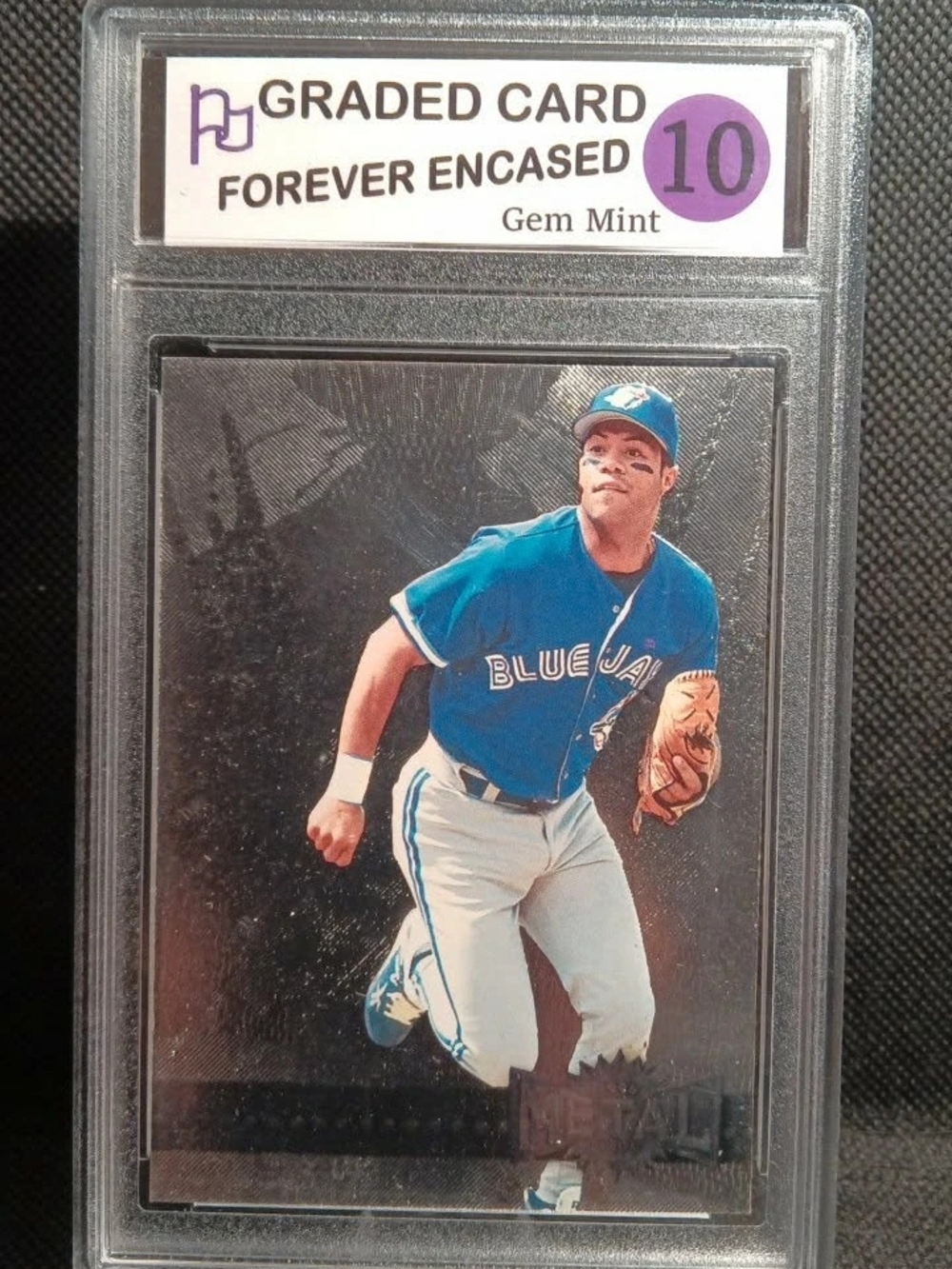 1996 Fleer Metal Universe Platinum #1 Roberto Alomar